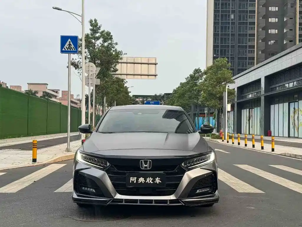 Accord 2022 260TURBO Magic Night Premium Edition купить на сайте DeffCars