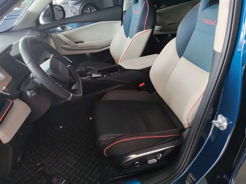 Lynk & Co 06 2020 1.5T Yao Halo купить на сайте DeffCars