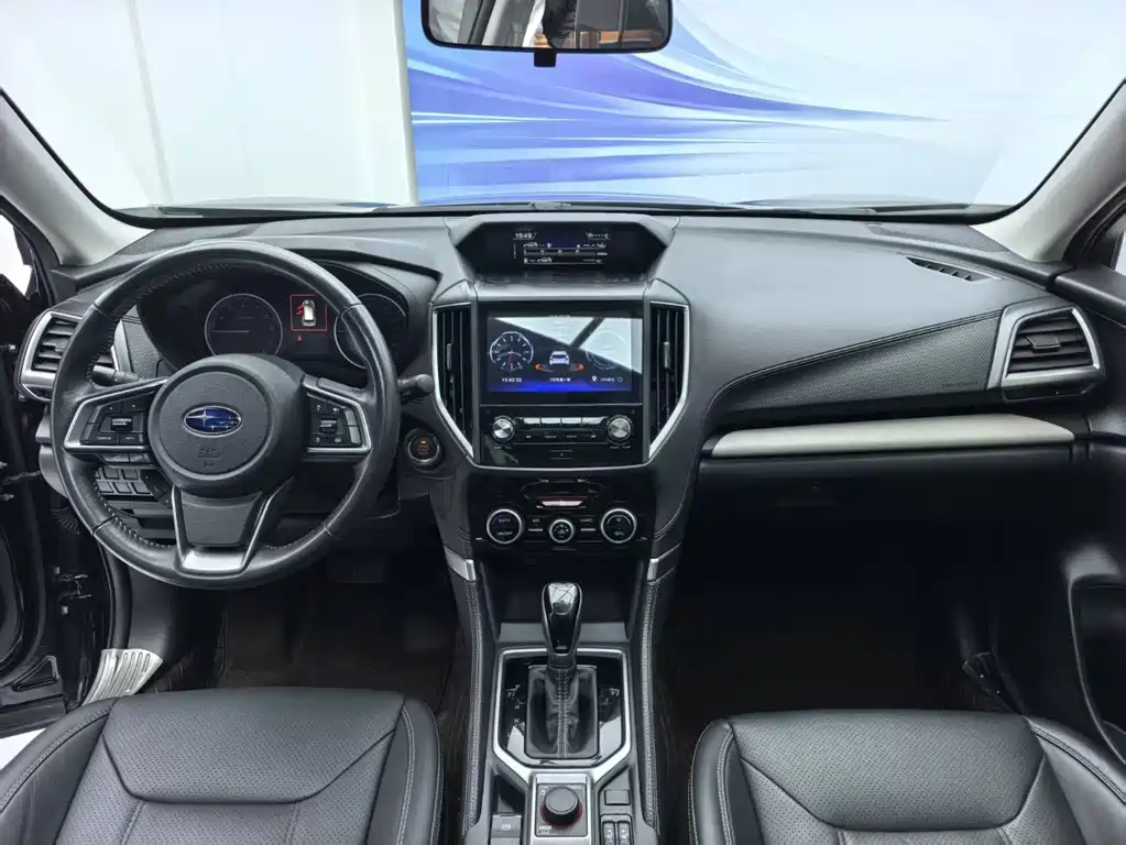 Forester 2022 2.0i AWD Deluxe Edition EyeSight купить на сайте DeffCars