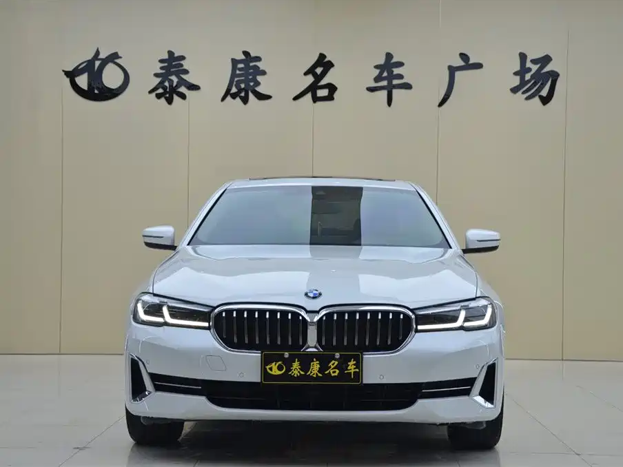BMW 5 Series 2022 facelift 530Li xDrive luxury package купить на сайте DeffCars