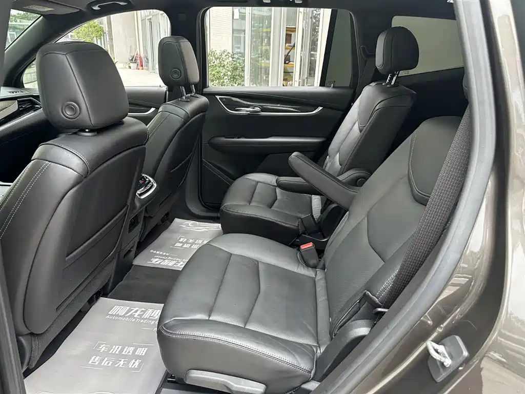 Cadillac XT6 2020 28T six-seat four-wheel drive luxury sports model купить на сайте DeffCars