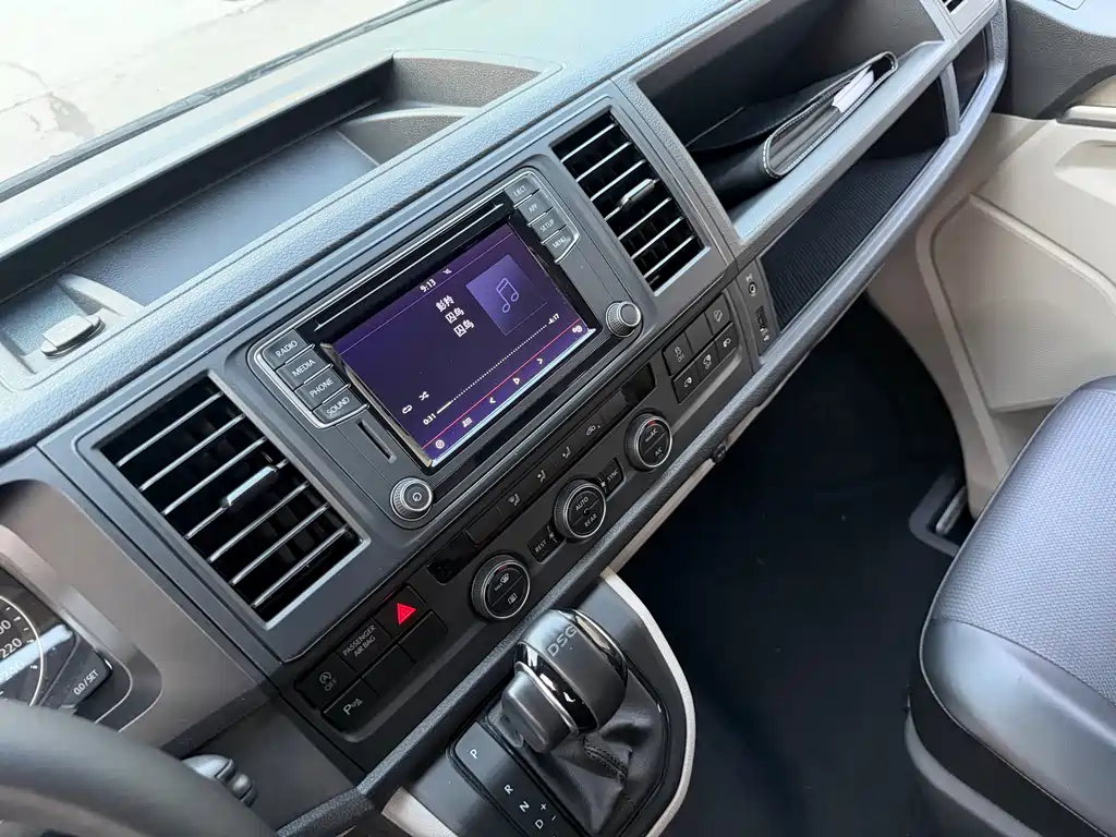 Kailuwei 2018 2.0TSI four-wheel drive comfort version 8 seats купить на сайте DeffCars