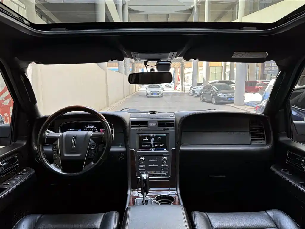 Navigator 2016 3.5T AWD купить на сайте DeffCars
