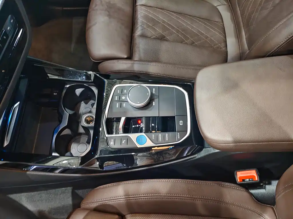 BMW iX3 2024 leading model купить на сайте DeffCars