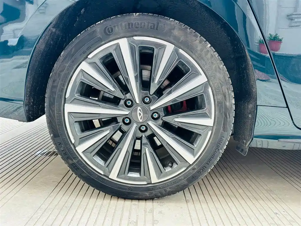 Arrizo 8 2023 High Energy Edition 2.0T DCT Royal купить на сайте DeffCars