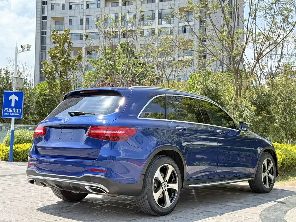 Mercedes-Benz GLC 2019 GLC 260 L 4MATIC luxury model купить на сайте DeffCars