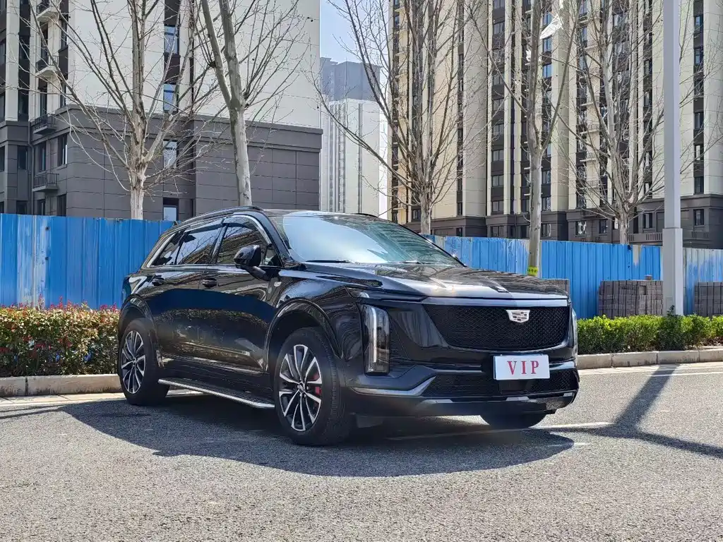 Cadillac XT5 2025 2.0T Premium Model купить на сайте DeffCars