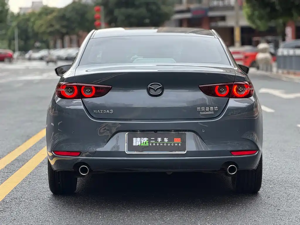 Mazda Axela 2022 2.0L Automatic Quality Obsidian купить на сайте DeffCars