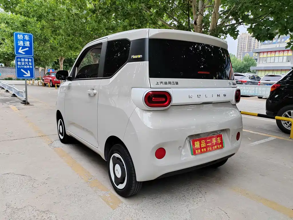 Hongguang MINIEV 2024 third generation 215km youth version купить на сайте DeffCars