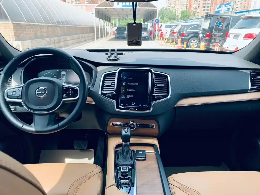 Volvo XC90 2018 T6 Zhiya Edition 7 seats купить на сайте DeffCars