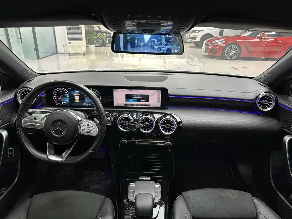 Mercedes-Benz A-Class 2023 A 200 L Fashion Model купить на сайте DeffCars