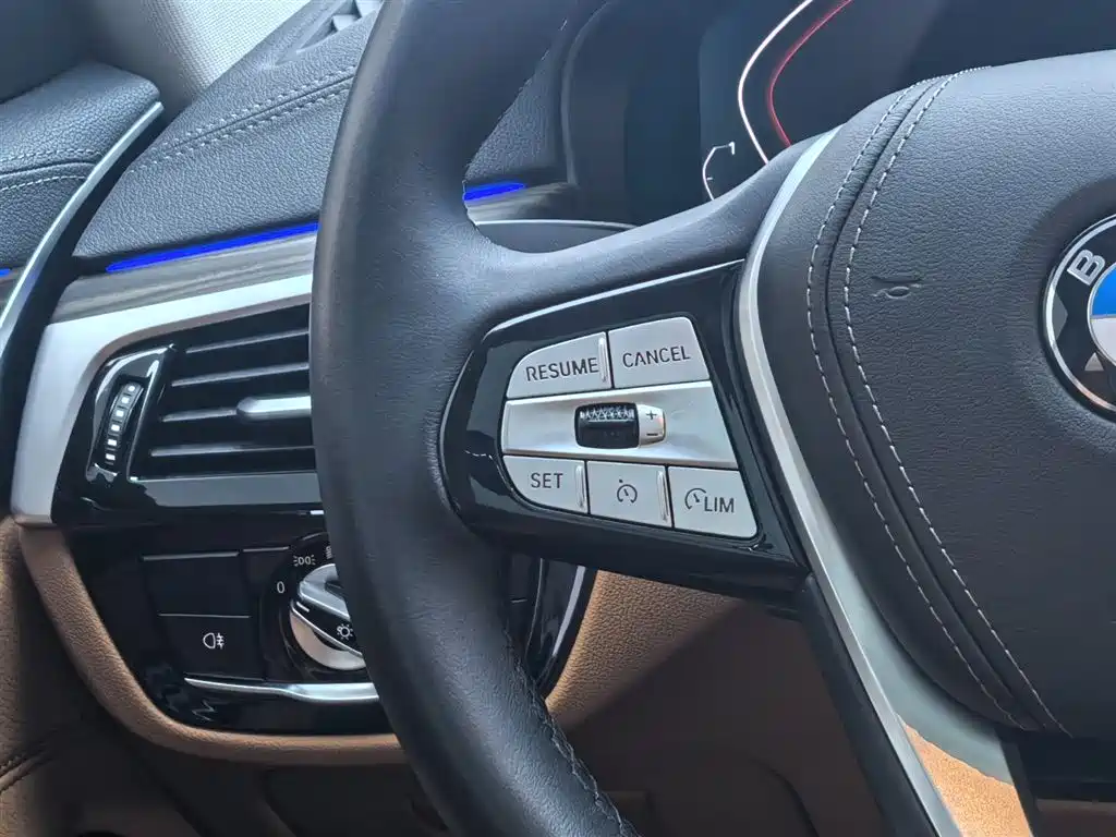 BMW 6 Series GT 2022 630i Luxury Design Package купить на сайте DeffCars