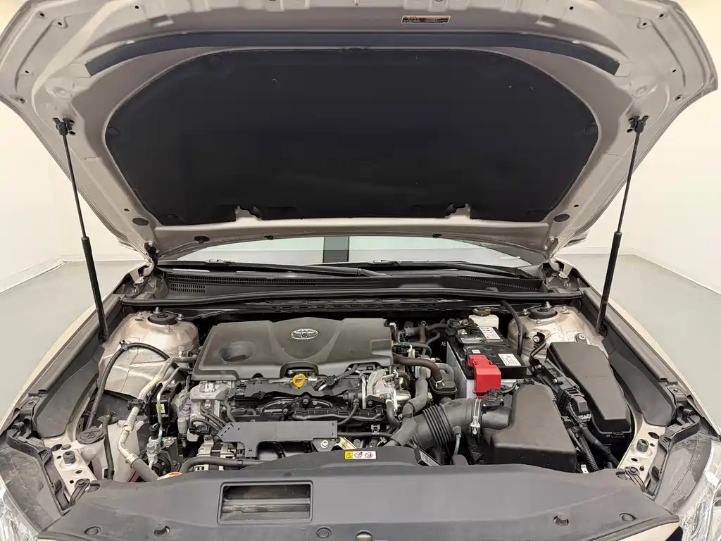 Camry 2019 facelift 2.5G Deluxe Edition купить на сайте DeffCars