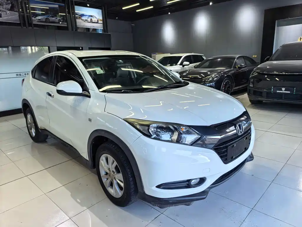 Vezel (HR-V) 2017 1.5L CVT two-wheel drive comfort model купить на сайте DeffCars