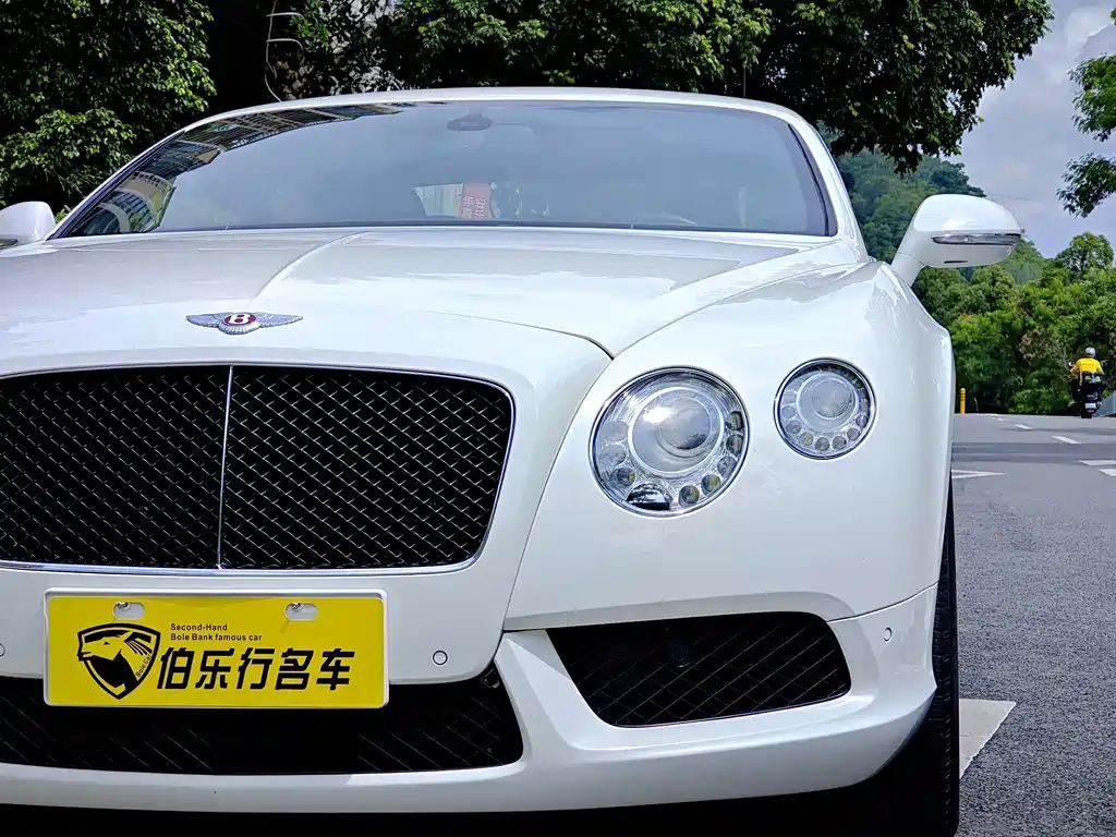 Continental 2012款 4.0T GT V8 купить на сайте DeffCars