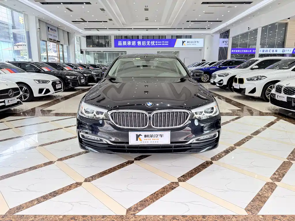 BMW 5 Series 2018 525Li Luxury Package купить на сайте DeffCars