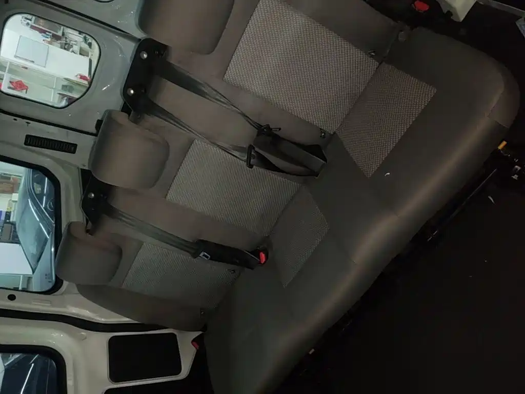 Transit 2019 2.0T Gasoline Automatic Multipurpose Commercial Vehicle Short Axle Low Top 6 Seater Country VI купить на сайте DeffCars