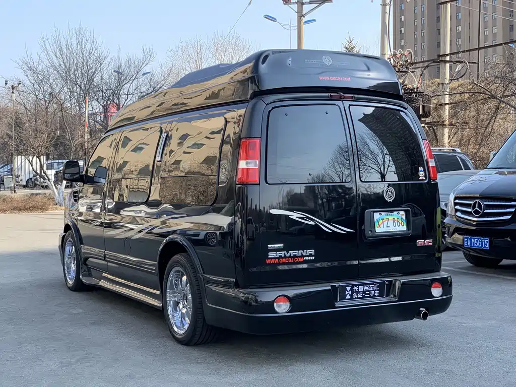 SAVANA 2011 5.3L Business Star 7-seater купить на сайте DeffCars