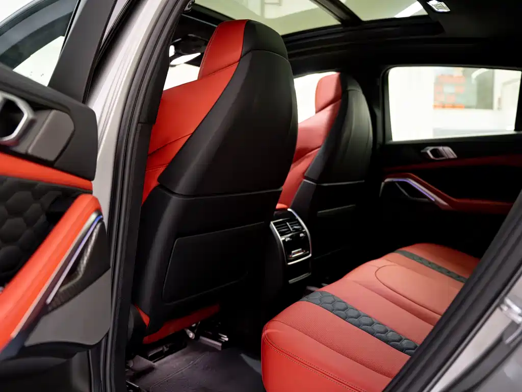 BMW X6 M 2022 X6 M купить на сайте DeffCars