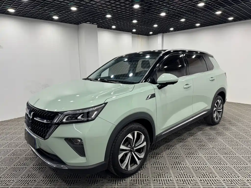 Wuling Xingchen 2021 1.5T CVT Xingyao Edition купить на сайте DeffCars