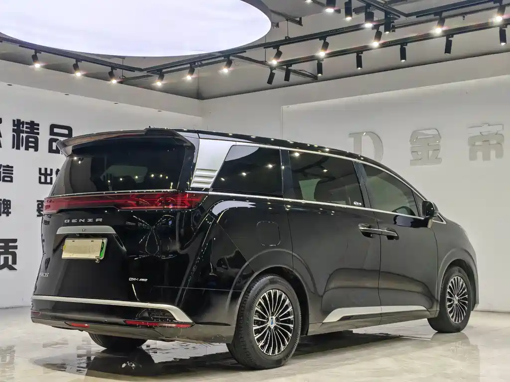 Denza D9 2024 DM-i 980 four-wheel drive premium model купить на сайте DeffCars