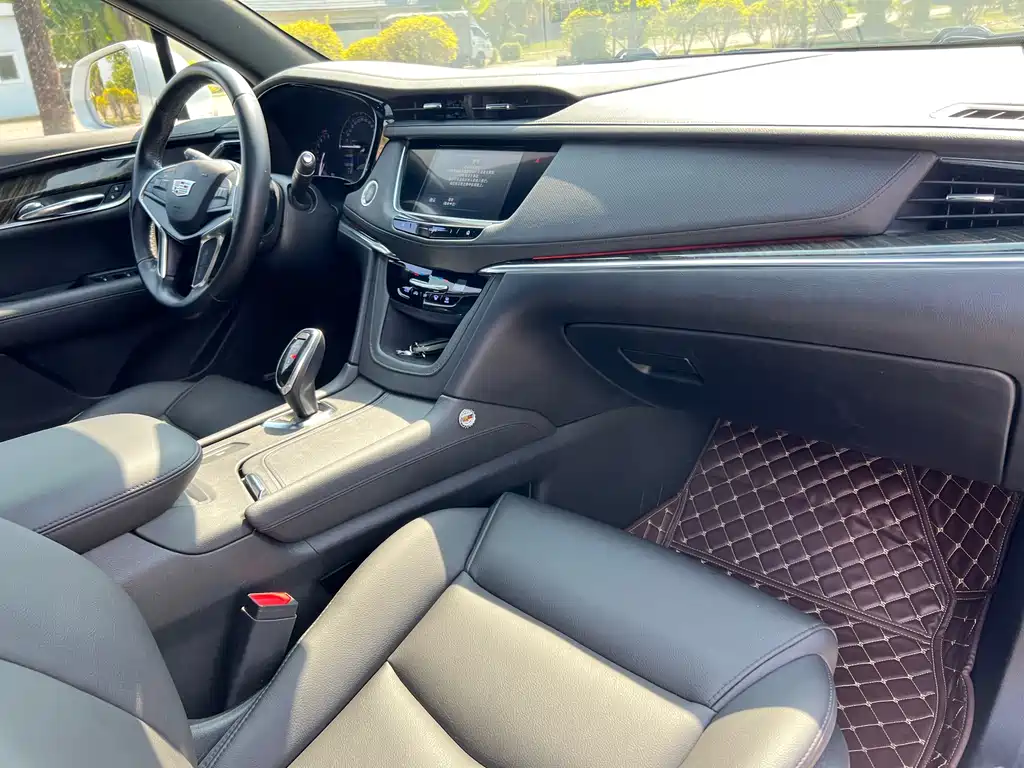 Cadillac XT5 2018 25T Technology купить на сайте DeffCars