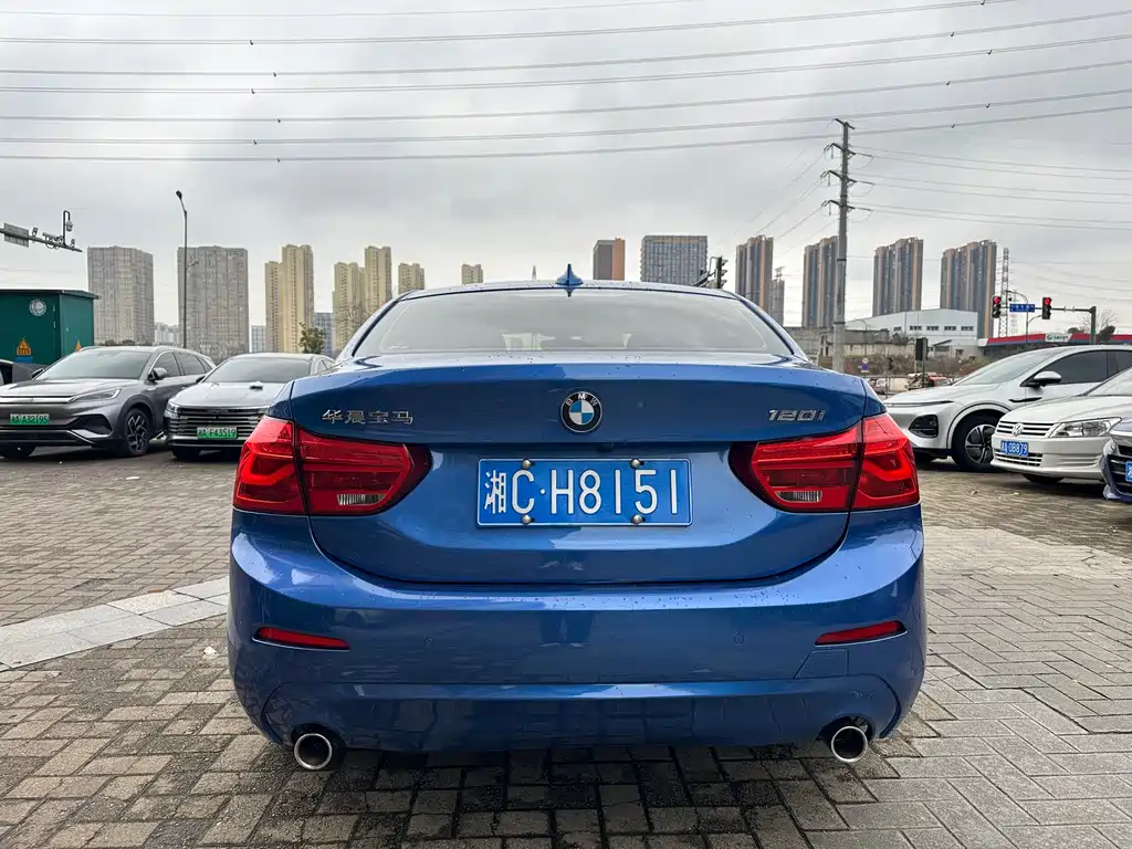 BMW 1 Series 2020 120i Fashion купить на сайте DeffCars
