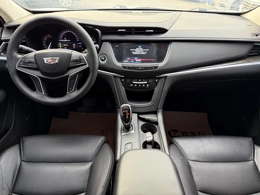 Cadillac XT5 2016 25T luxury model купить на сайте DeffCars