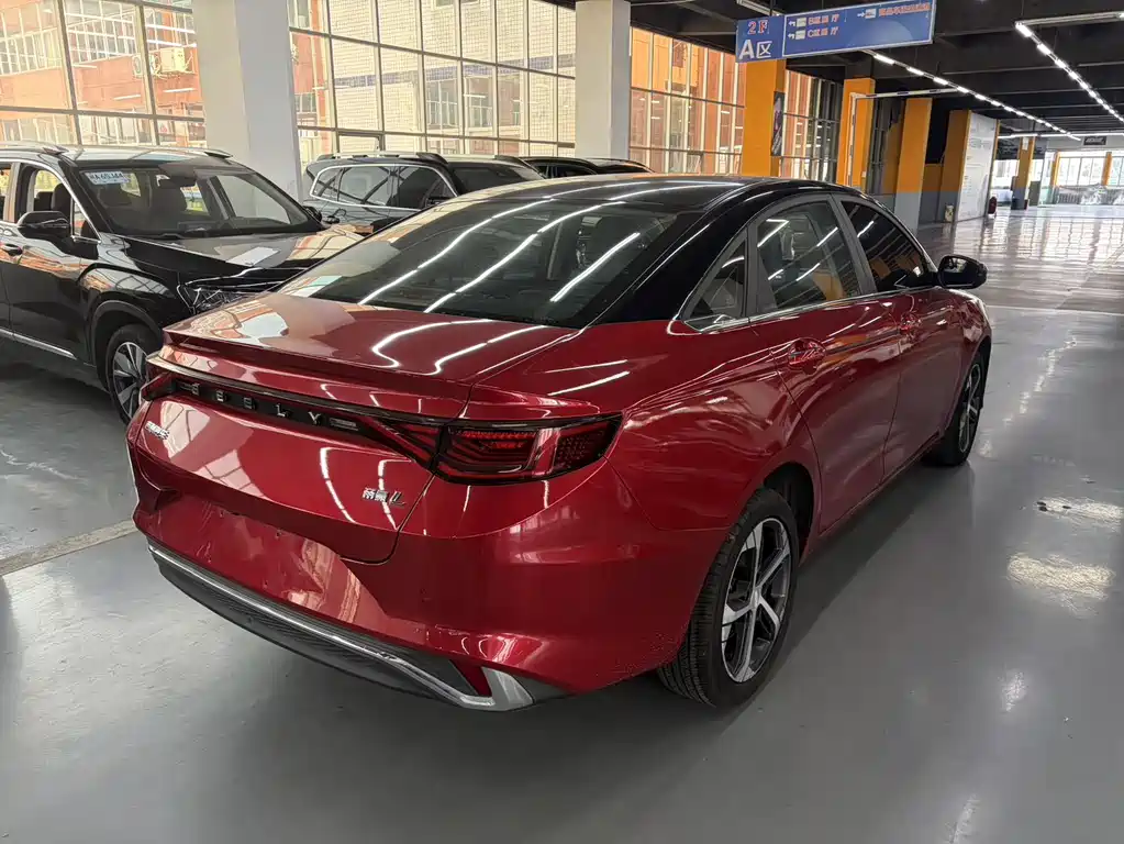 Emgrand L 2022 1.4T CVT premium model купить на сайте DeffCars