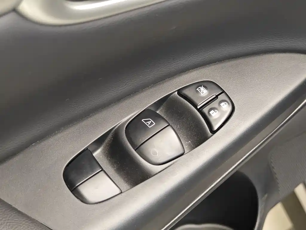 Sylphy 2022 Classic 1.6XE CVT Comfort Edition купить на сайте DeffCars