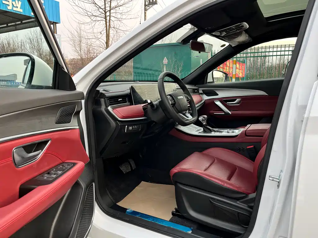 Jietu X70 PLUS 2025 1.5T CVT flagship PRO 5-seater купить на сайте DeffCars