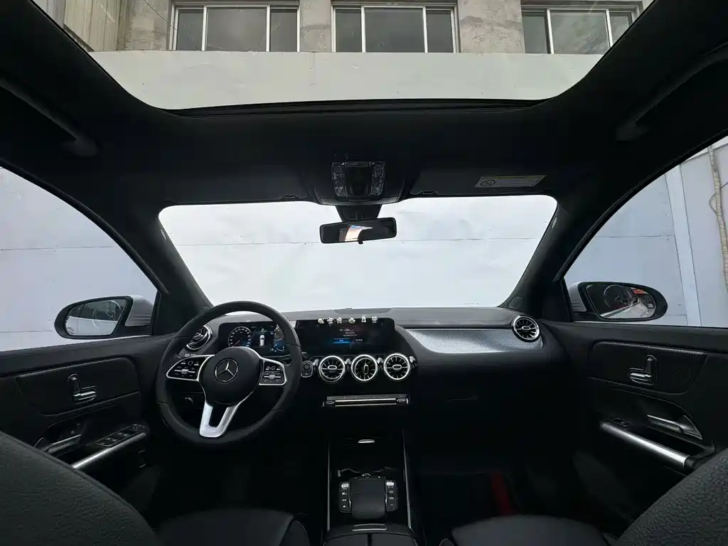 Mercedes-Benz GLA 2020 GLA 200 купить на сайте DeffCars