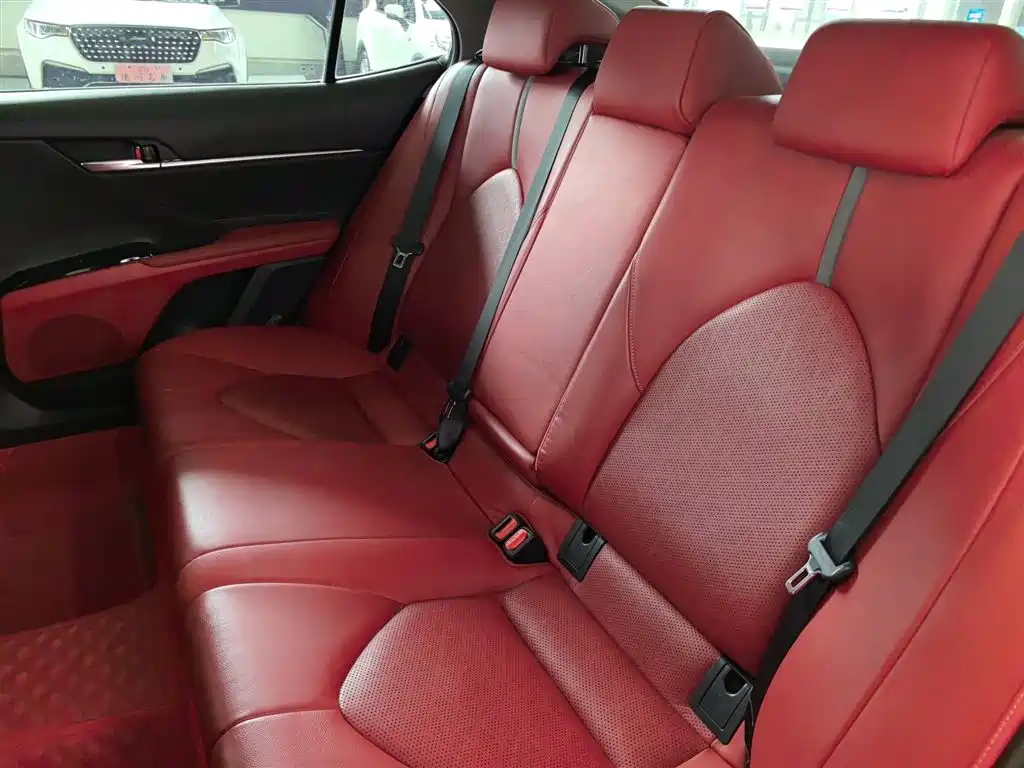 Camry 2018 2.5S Advanced Edition купить на сайте DeffCars