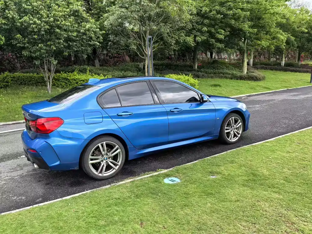 BMW 1 Series 2019 120i Leading M Sports Package купить на сайте DeffCars