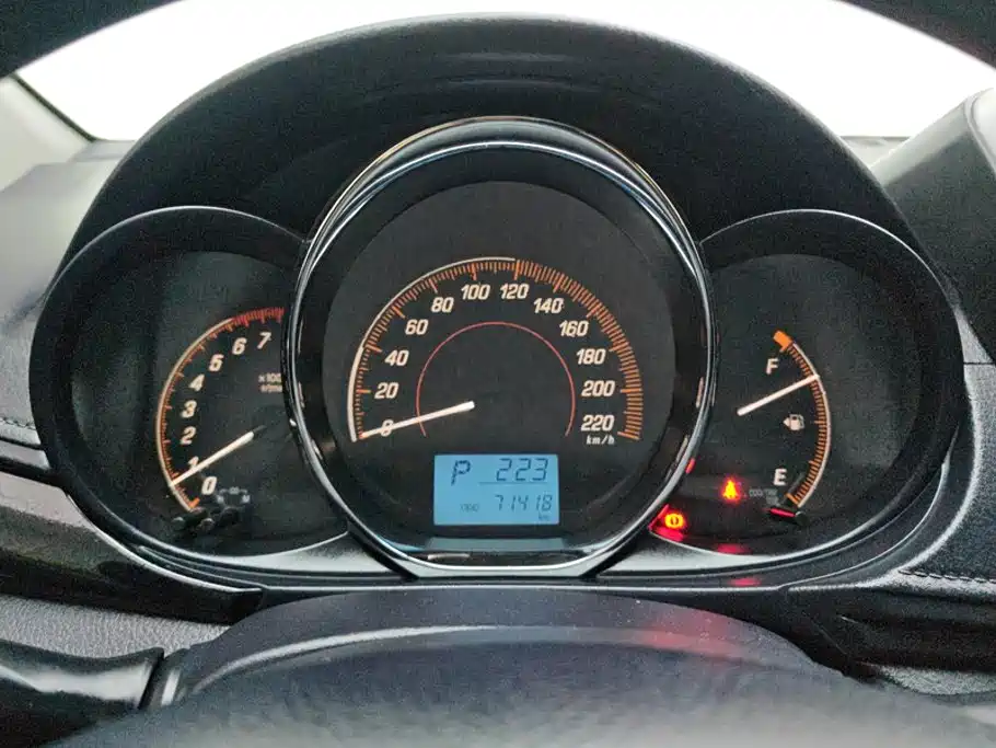 YARiS L Zhixuan 2021 Zhixuan X 1.5L CVT Deluxe Edition купить на сайте DeffCars