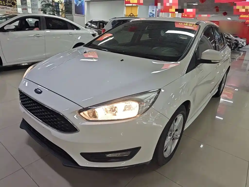 Focus 2018 hatchback classic 1.6L automatic comfort smart mobility version купить на сайте DeffCars