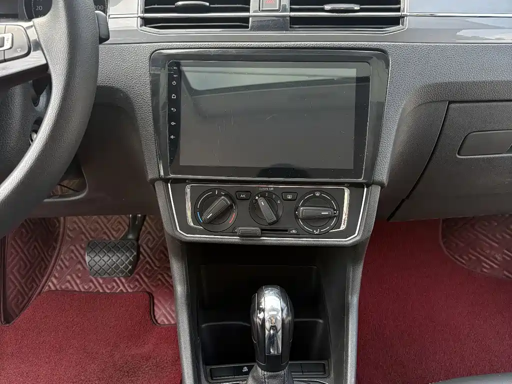 Santana 2018 1.5L automatic comfort version купить на сайте DeffCars