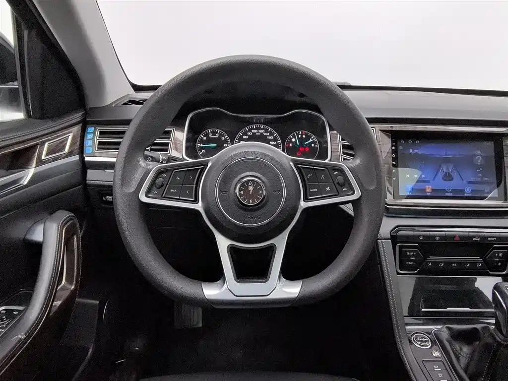 Damai X7 2017 1.8T manual luxury model купить на сайте DeffCars