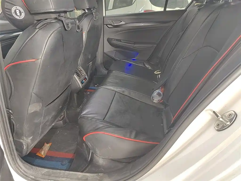 Golf 2021 280TSI DSG Pro First Edition купить на сайте DeffCars