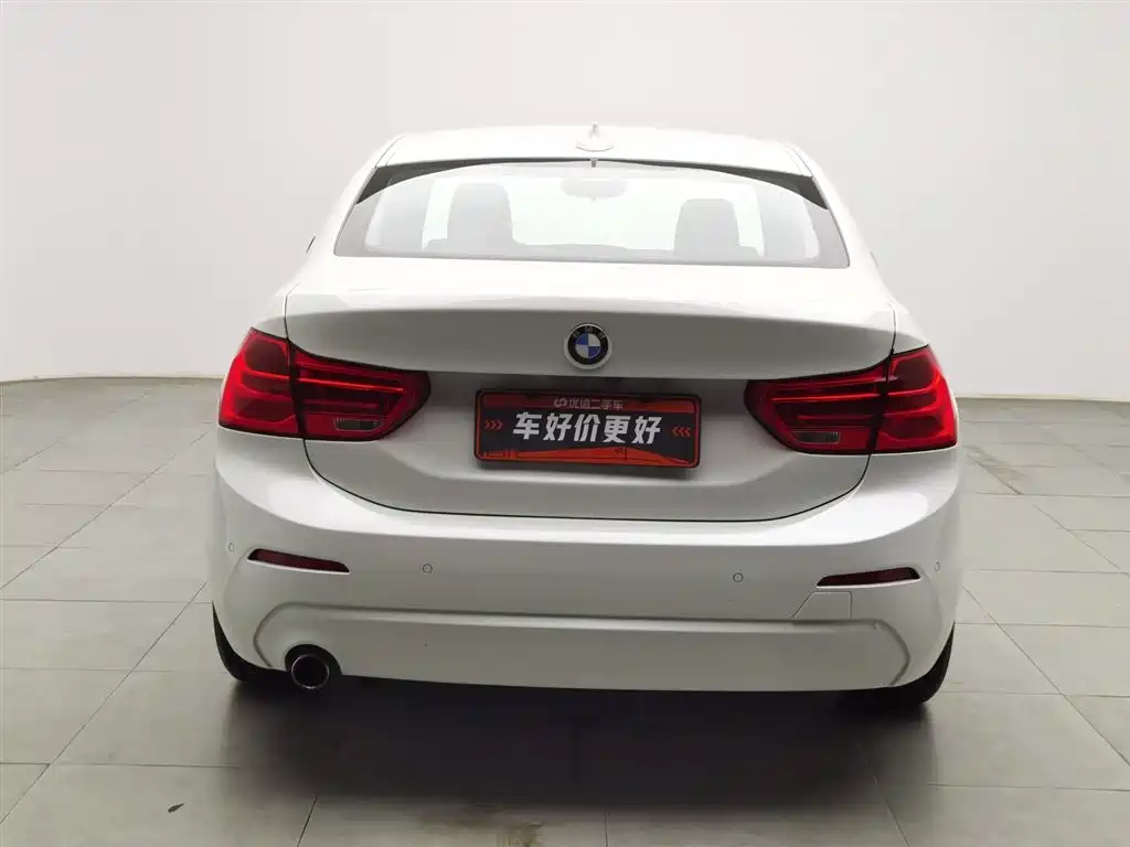 BMW 1 Series 2018 facelift 118i fashion model купить на сайте DeffCars