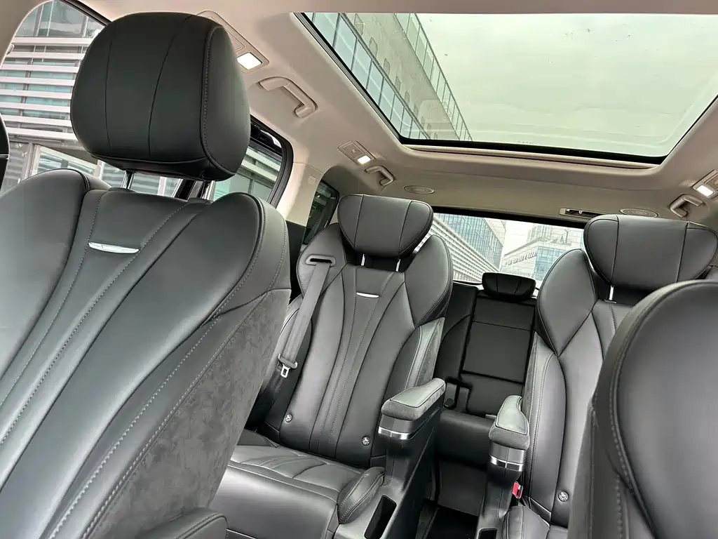 Hongqi HQ9 PHEV 2024 2.0T four-wheel drive business version купить на сайте DeffCars