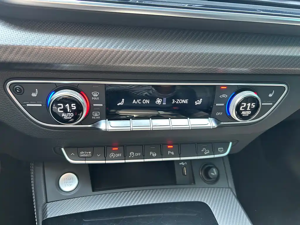 Audi Q5L 2021 40 TFSI luxury and dynamic model купить на сайте DeffCars