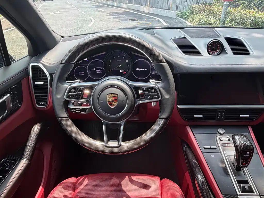 Cayenne 2023 Cayenne 3.0T Platinum Edition купить на сайте DeffCars