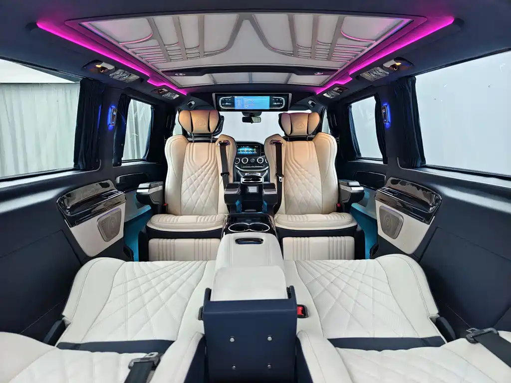 Vito 2023 2.0T Business Edition 7 seats купить на сайте DeffCars