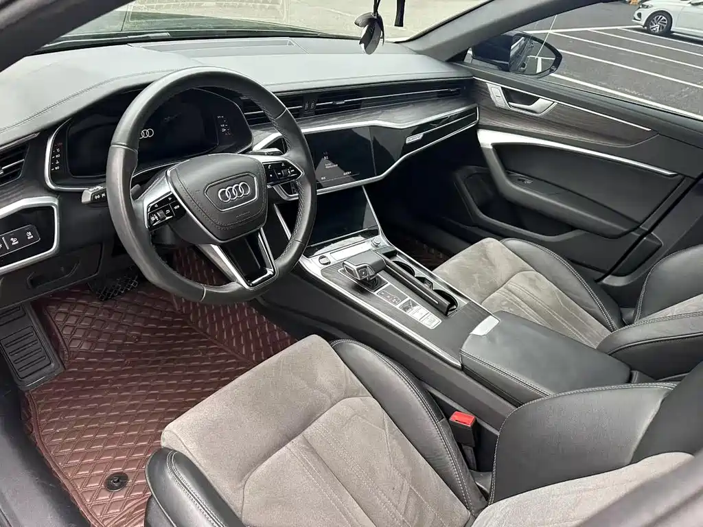 Audi A6L 2024 45 TFSI quattro premium dynamic model купить на сайте DeffCars