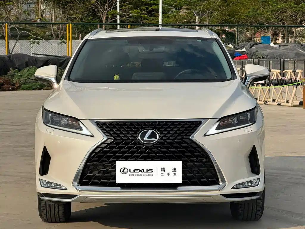 Lexus RX 2020 facelift 300 two-wheel drive elite version купить на сайте DeffCars