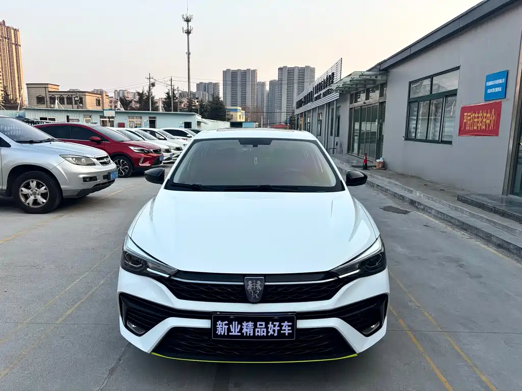 Roewe i5 2021 1.5L CVT Star Edition купить на сайте DeffCars
