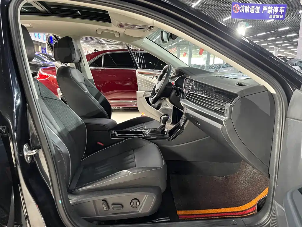 Passat 2024 330TSI Star Elite Edition купить на сайте DeffCars