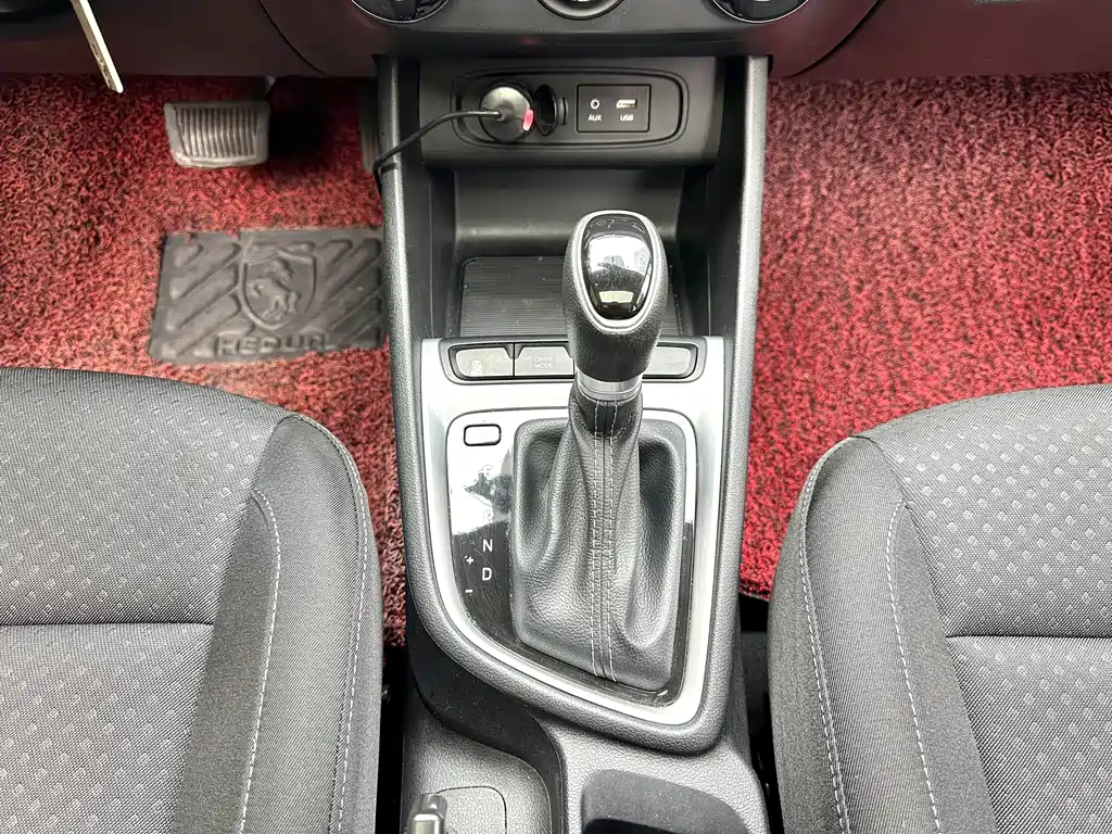 Yuedong 2017 1.6L automatic value version GLS купить на сайте DeffCars