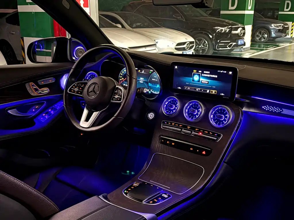 Mercedes-Benz GLC 2020 facelift GLC 300 L 4MATIC dynamic купить на сайте DeffCars